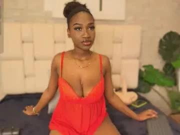 estefanyy_ from Chaturbate