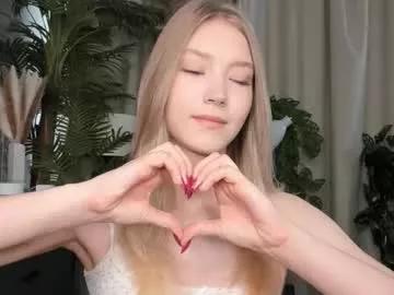 eternity_cuite from Chaturbate