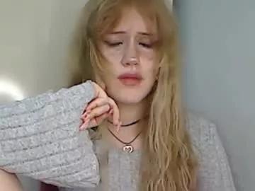 evelinameowy from Chaturbate
