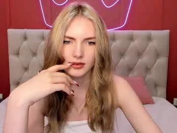 evelineamore from Chaturbate