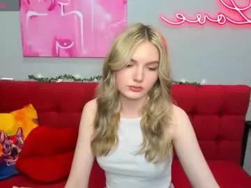 evelineamore from Chaturbate