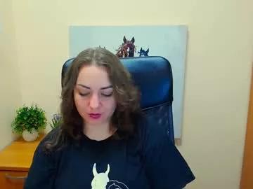 evelineli from Chaturbate