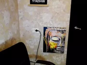 evelineli from Chaturbate