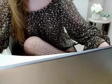 evelove33 from Chaturbate