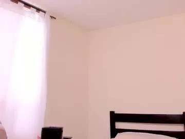 evelyn_coelloo from Chaturbate