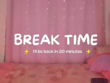evelyn_evelyn from Chaturbate