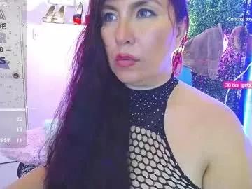 evelyn_mature19 from Chaturbate