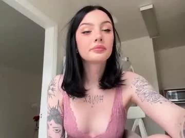 evelynforever from Chaturbate