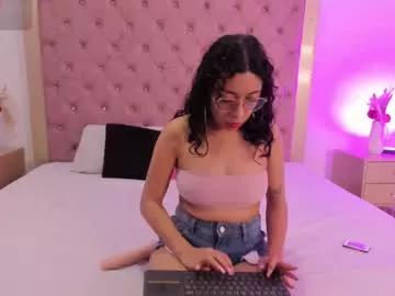 evelynharpee from Chaturbate