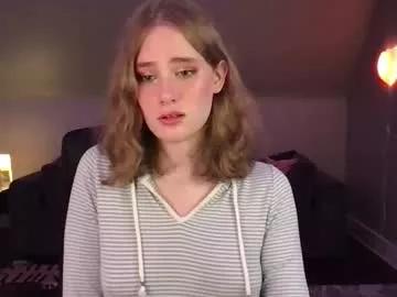 eviecam from Chaturbate