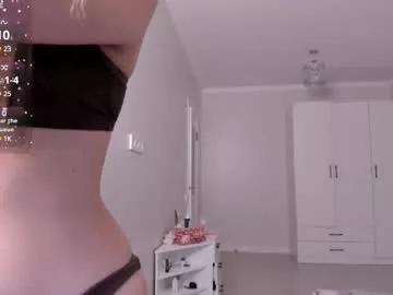 eweline_more from Chaturbate