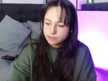 eymmy_24 from Chaturbate