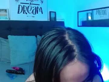 eymmy_24 from Chaturbate