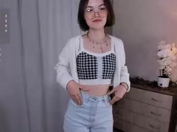 fannycarradine from Chaturbate