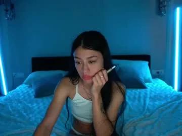 fatalenellie from Chaturbate