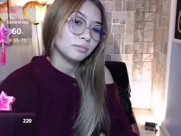 fiorellaa_delsd from Chaturbate is Freechat