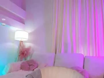 fluffy_waffles from Chaturbate
