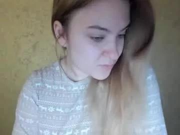 fluffyyummybuns from Chaturbate