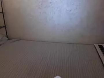 fluffyyummybuns from Chaturbate