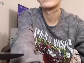 funnyy_devil from Chaturbate