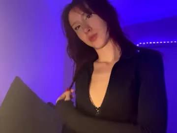 g0ddessluna1800 from Chaturbate