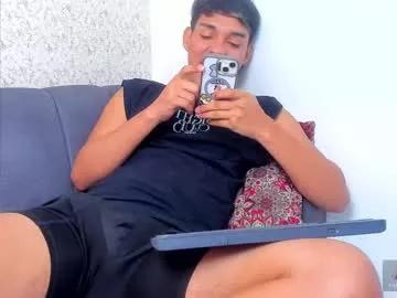 garrett_collins from Chaturbate