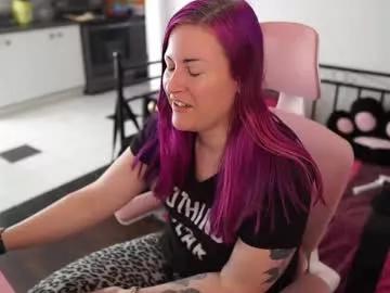 gennyrock from Chaturbate