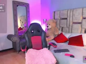 Dirty chat webcam: explore liveshows with versed models, from laying bare to fetishes, in a variety of sexy free adult webcams.