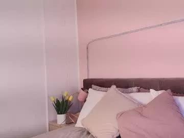 giaa_ross from Chaturbate