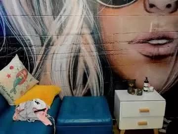 giaa_rossi from Chaturbate