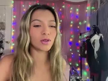 giaavalentinee from Chaturbate