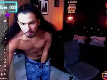 Gilbert_09 webcams show profile image 