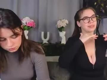 gilliancrafts from Chaturbate