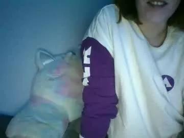 gingersnaplovexo from Chaturbate