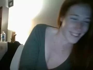 gingersnaplovexo from Chaturbate