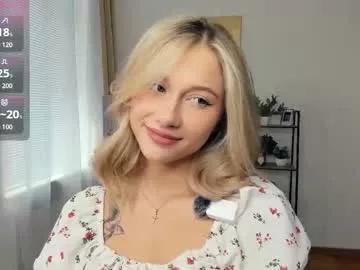 Photos of glossybabe_ from Chaturbate is Freechat