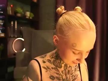 goddes_calzedonia from Chaturbate