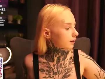 goddes_calzedonia from Chaturbate