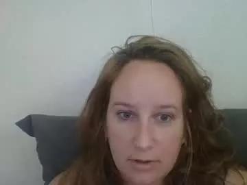 goddessmilfcrysyal from Chaturbate