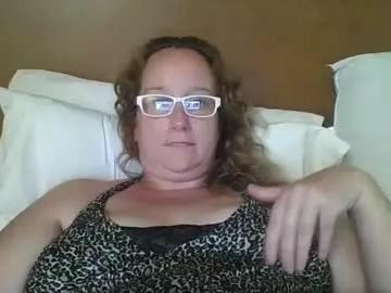 goddessmilfcrysyal from Chaturbate