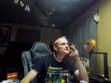 greenlungs8195 from Chaturbate