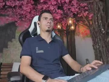 gregorymanccinni from Chaturbate