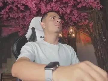 gregorymanccinni from Chaturbate