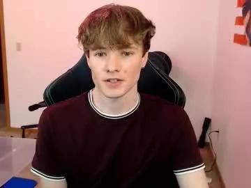 gucciboi4 from Chaturbate