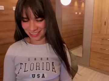 gummyluv from Chaturbate