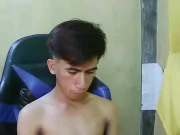 hairyhugecock_22 from Chaturbate is Freechat