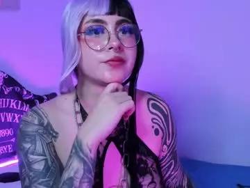hallucigenia_sparza from Chaturbate