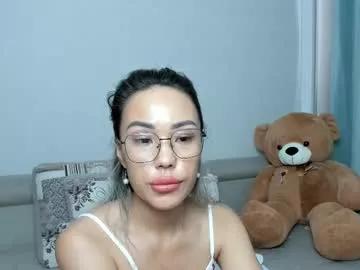hanah_cho_cho from Chaturbate