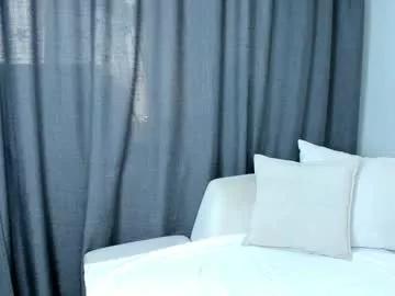 hanah_cho_cho from Chaturbate