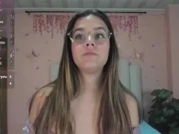 hannadowling_gh from Chaturbate